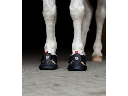 Equine Fusion Trekking - boty pro koně (Barva black, Velikost 07)
